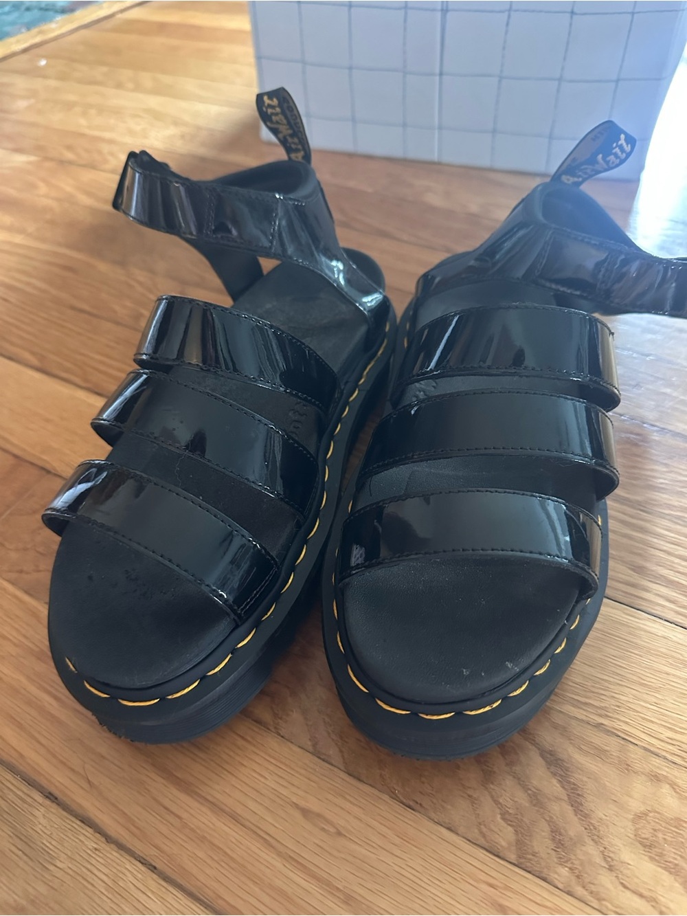 Dr. Martens Blaire